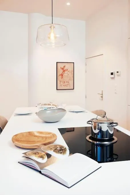 Downtown Brussels Splendor Suite V